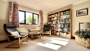Sitting Room- click for photo gallery